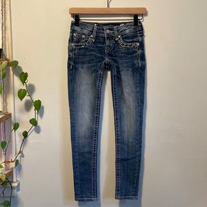 Miss Me Medium Wash Style JE545355N Embellished Low Rise Skinny Jeans Size 23